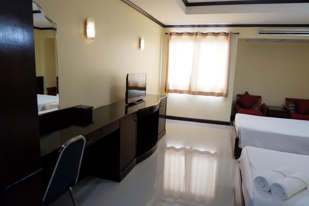 Lang Suan Auychai Grand Hotel מראה חיצוני תמונה