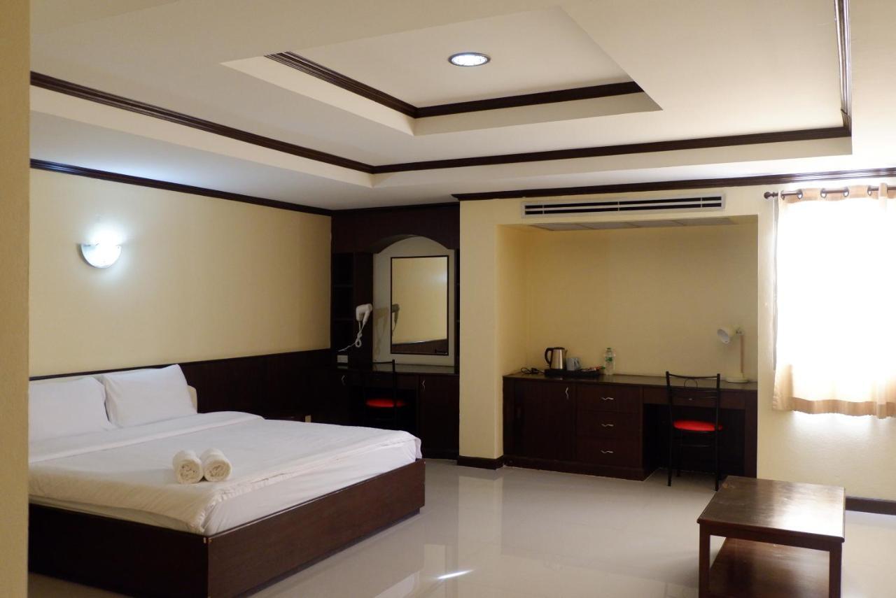 Lang Suan Auychai Grand Hotel מראה חיצוני תמונה